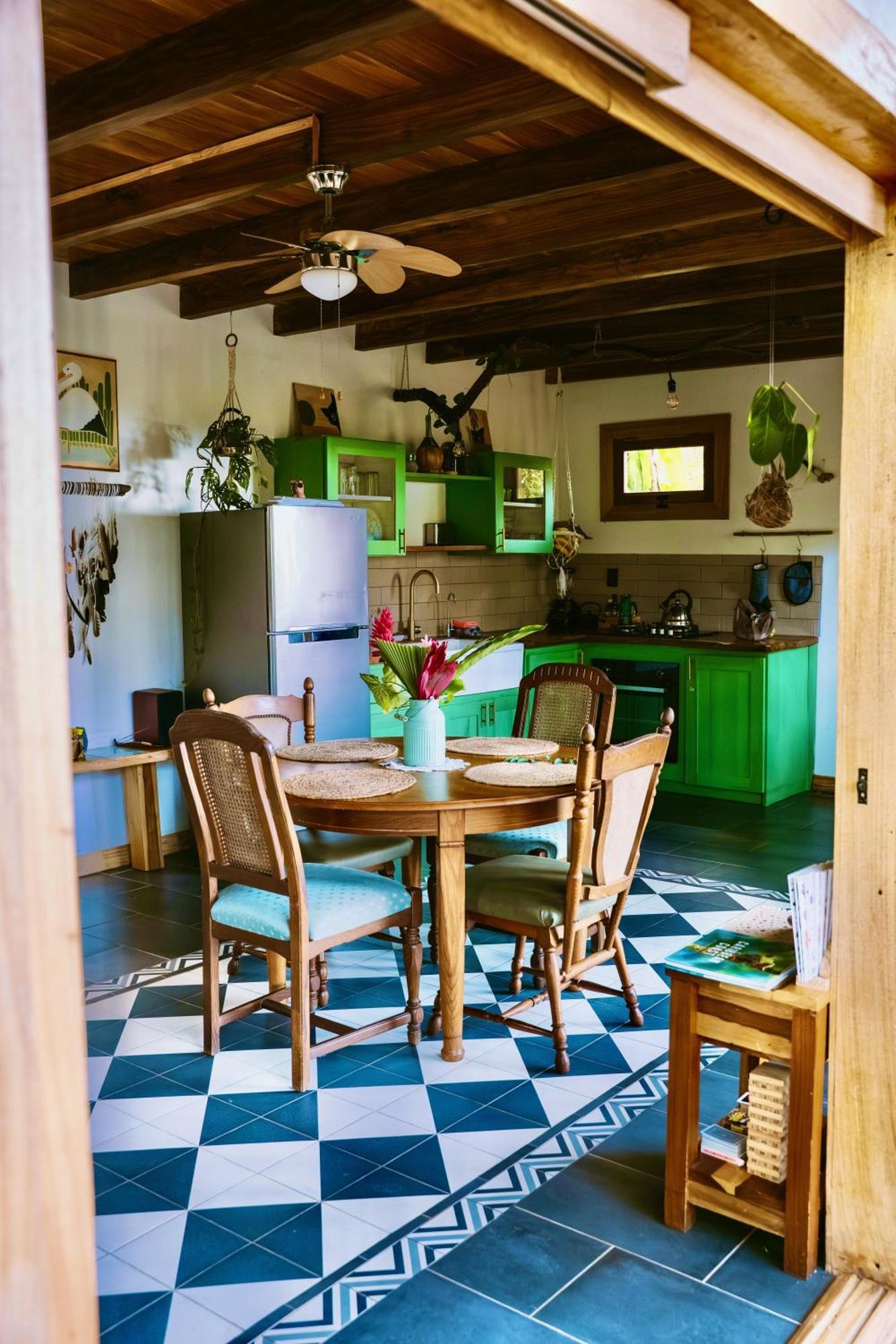 Jungle Spirit Treehouse Villa Кахуита Екстериор снимка